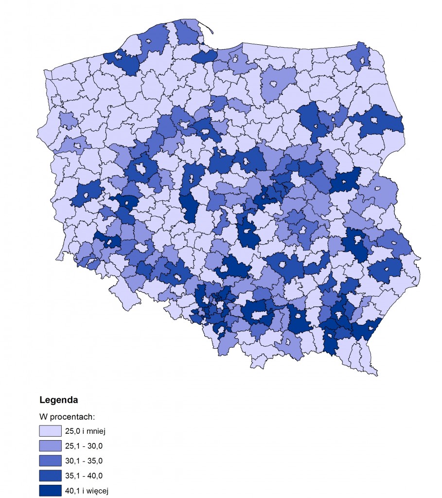 Rys. 2. Udział dojeżdżających do pracy w liczbie zatrudnionych według powiatów w 2011 roku