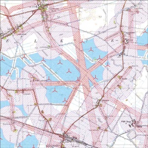 Rys. 1. Wynik analizy terenów dla dopuszczalnej lokalizacji elektrowni wiatrowych (kolor-niebieski).