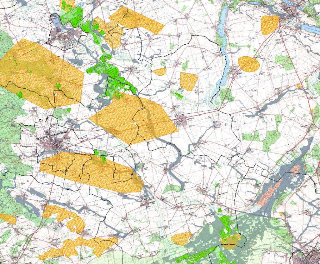 Rys. 2. Analizy wstępne – kombinacja czynników geologicznych warunkujących przebieg inwestycji (grunty organiczne, wysokie zwierciadło wód gruntowych, obszary wydobycia kopalin).