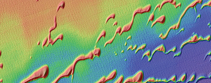 Rys. 4. Na pokładzie Mars Reconnaissance Orbiter zainstalowano kamerę High Resolution Imaging Science Experiment (HiRISE), która pozyskiwała pary zdjęć, wykorzystywane następnie do stworzenia cyfrowego modelu terenu Marsa o rozdzielczości 1 m x 1 m.